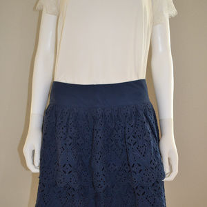 Banana Republic Brodorie Anglais Navy Skirt